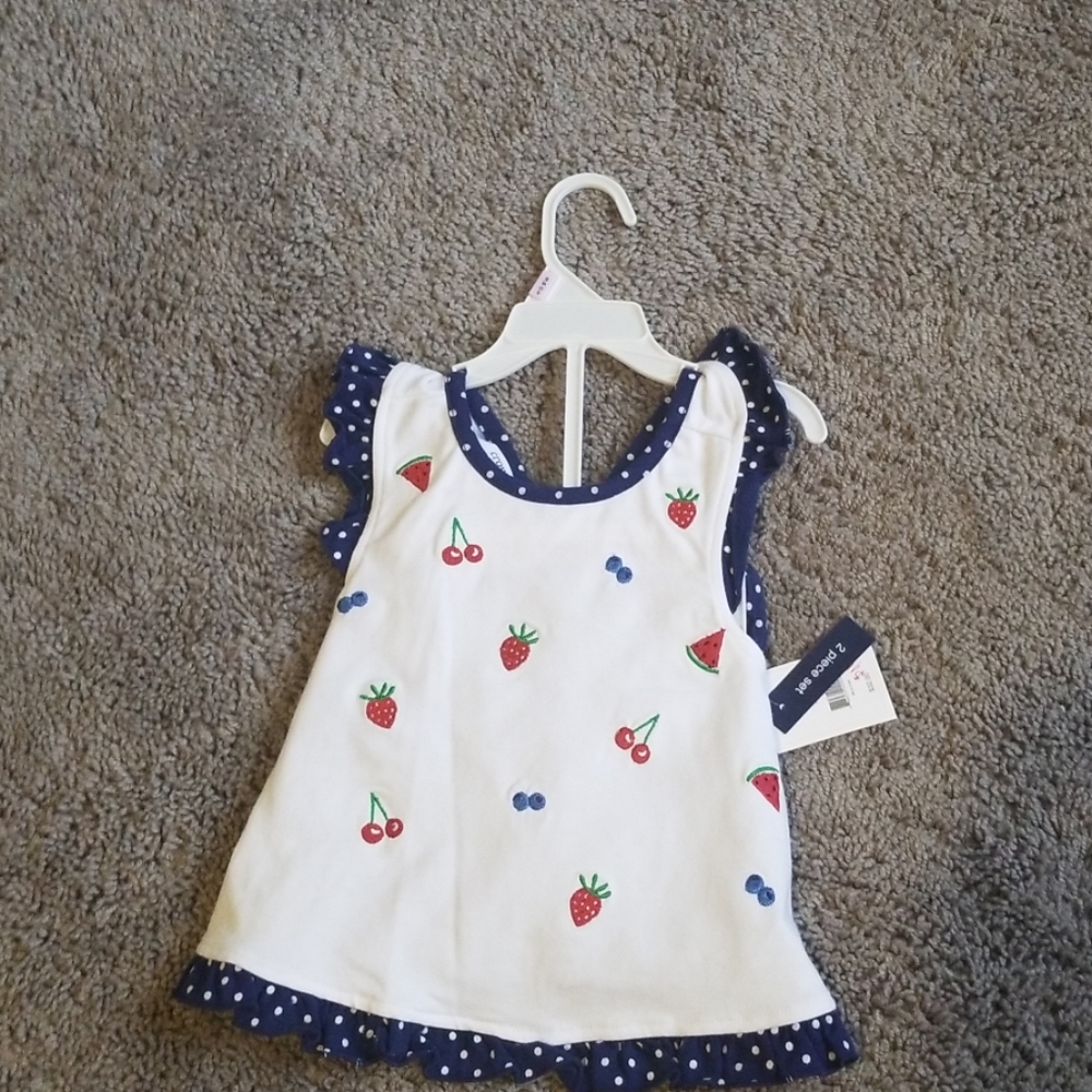Two piece baby girl short set
